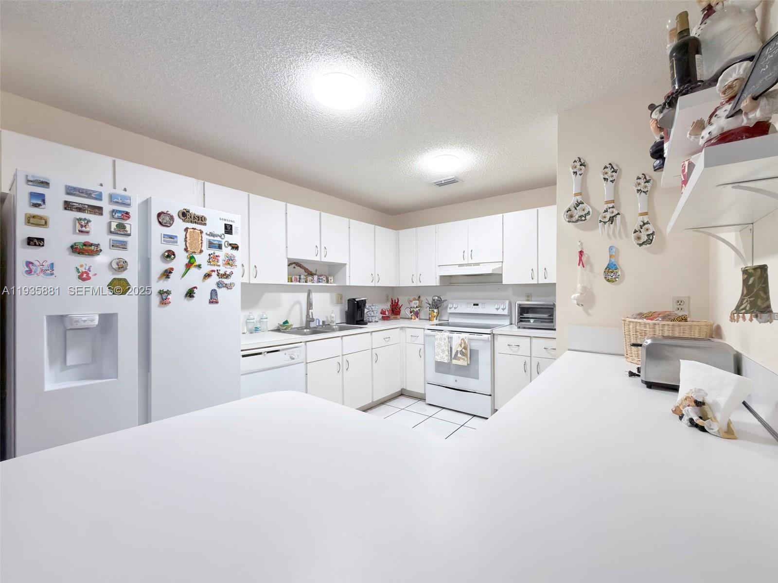 14220 Southwest 53rd Street Miami, FL 33175 - Photo 6 of 29