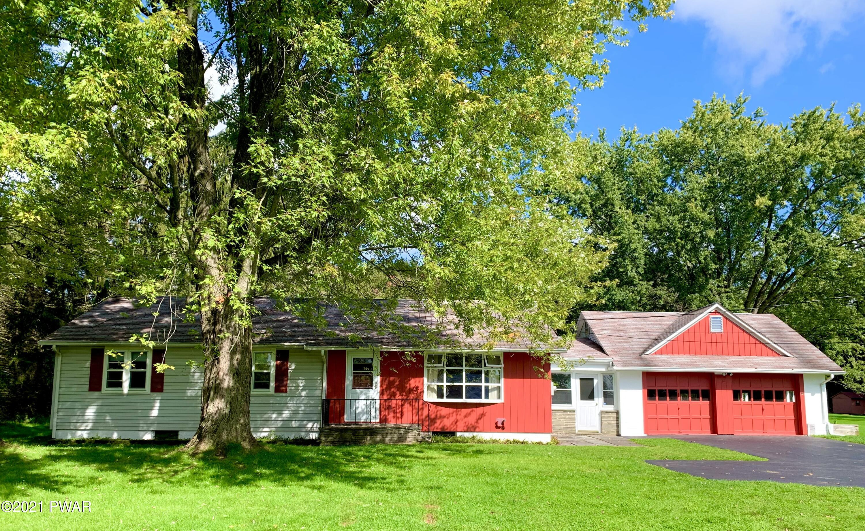 818 Long Ridge Road Hawley, PA 18428 - Photo 2 of 22 818 Long Ridge