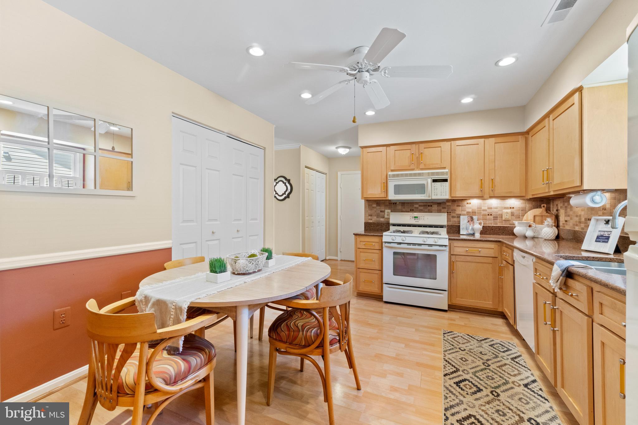 873 Rudder Way Annapolis, MD 21401 - Photo 11 of 43 Large renovated Kitchen with hardwoods