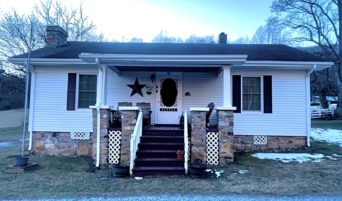 497 Greyledge Road Buchanan, VA 24066 - Photo 1 of 1 Main Front