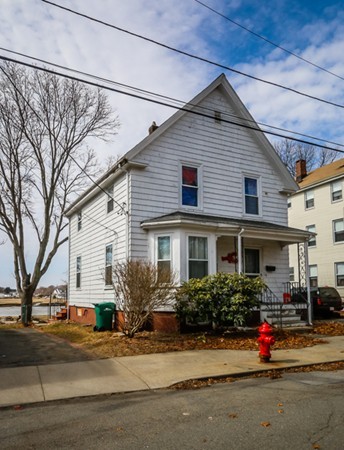 28 Reed Street Lynn, MA 01905 - Photo 3 of 12 Gallery Image 3