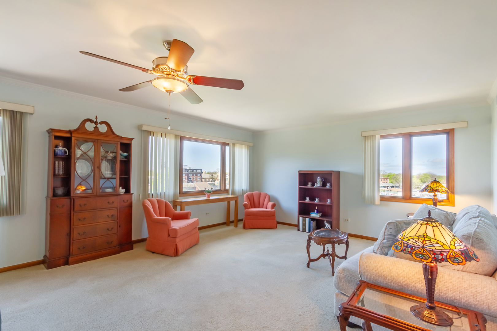 101 Summit Avenue, Unit 514 Park Ridge, IL 60068 - Photo 8 of 21 Gallery Image 8