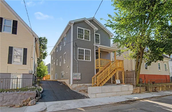 $700,000 | 171 Ocean Street, Providence, RI 02905
