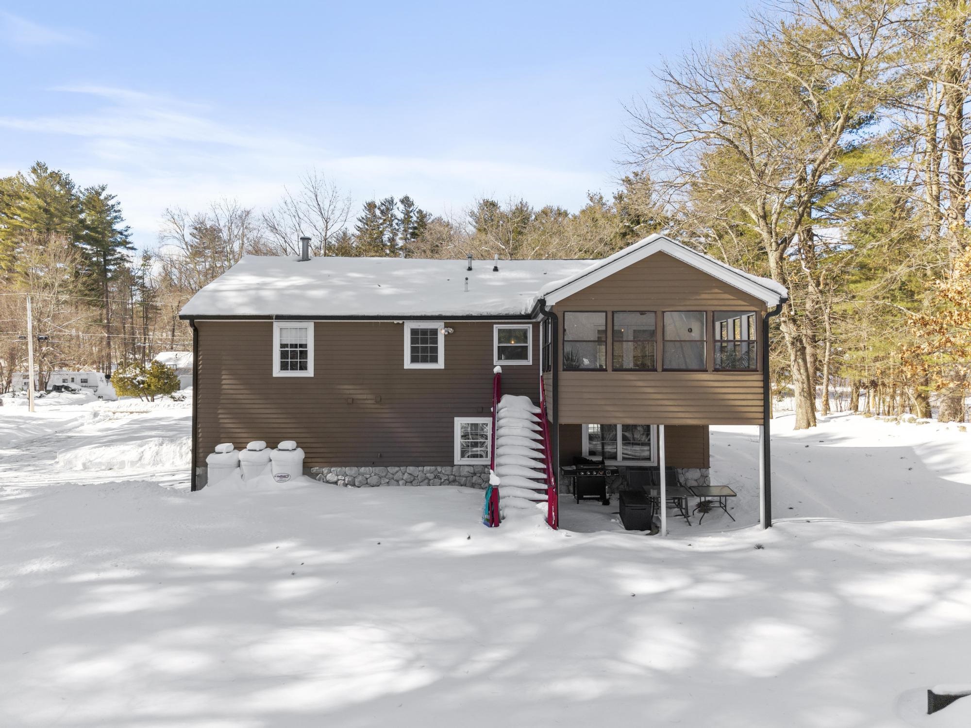 40 Westfall Road Pelham, NH 03076 - Photo 42 of 56 Gallery Image 42