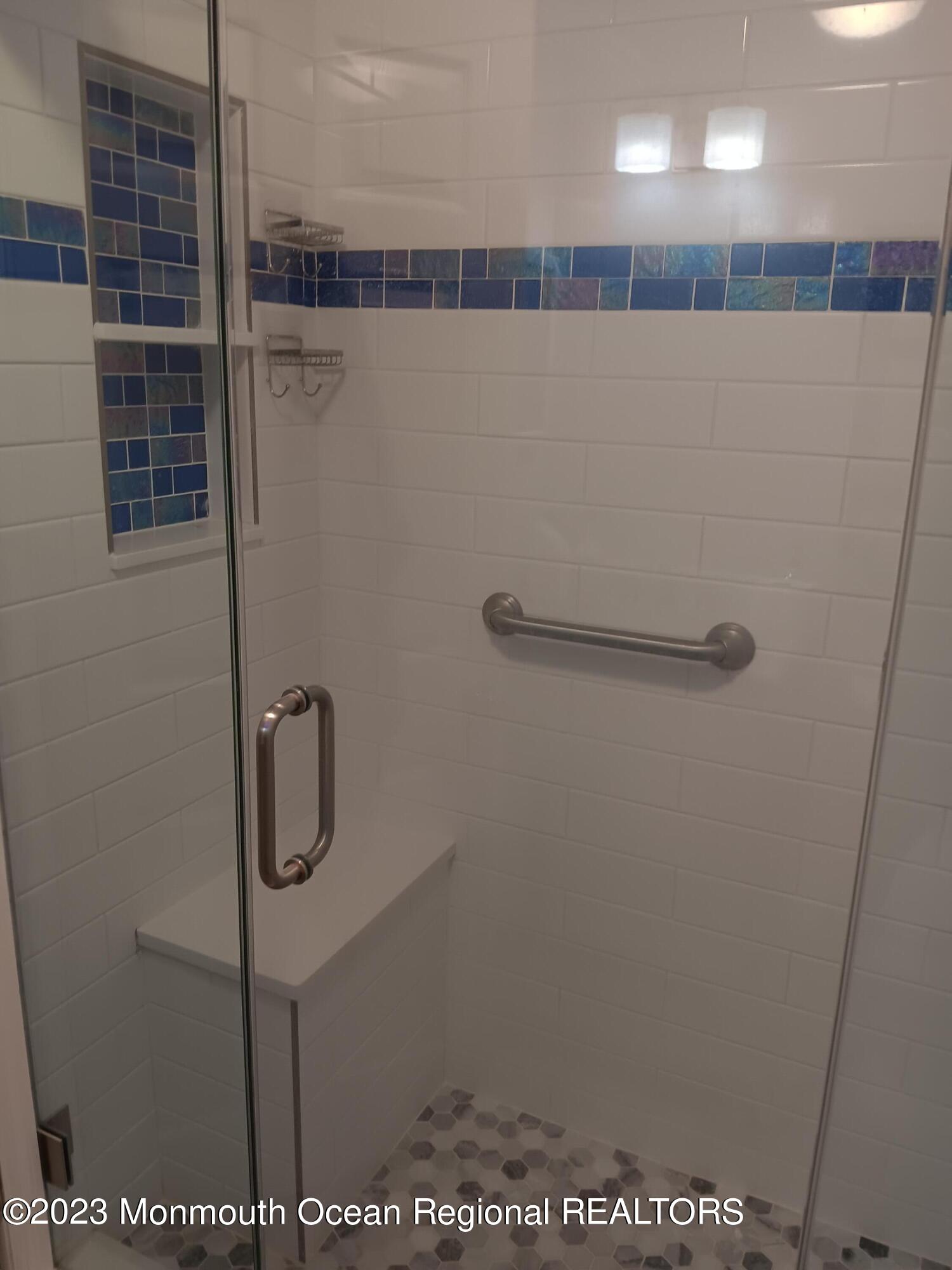 153 B Sunset Road, Unit 60 Manchester Township, NJ 08759 - Photo 14 of 15 a close view of shower