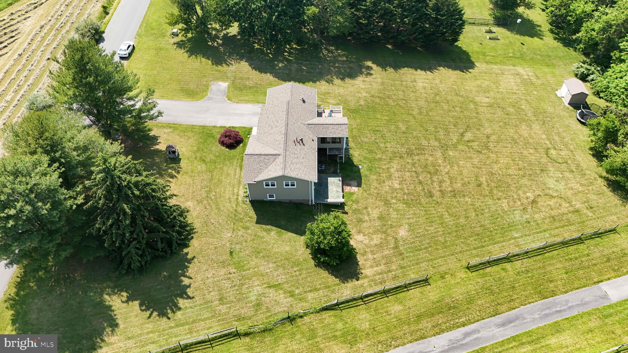 13228 Jesse Smith Road Mount Airy, MD 21771 - Photo 7 of 47