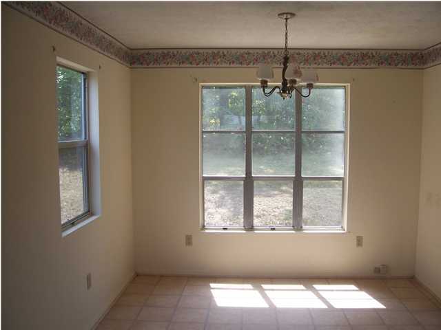 1572 Clement Road LaFayette, GA 30728 - Photo 4 of 6 Additional Photo