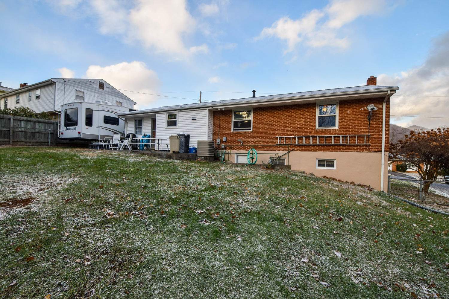 544 Olney Road Vinton, VA 24179 - Photo 20 of 23 a front view of a house with a yard