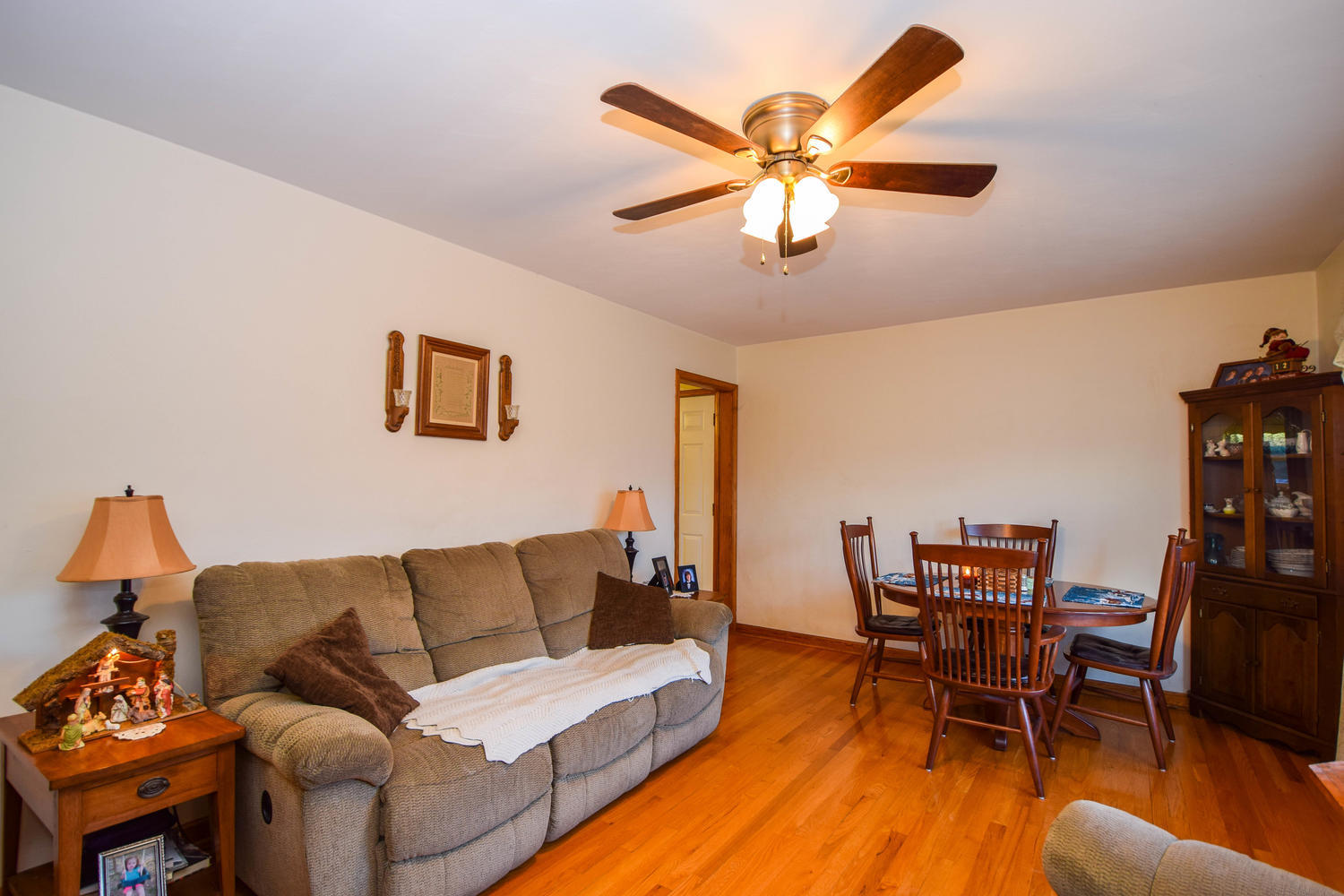 544 Olney Road Vinton, VA 24179 - Photo 6 of 23 a living room with furniture and a chandelier