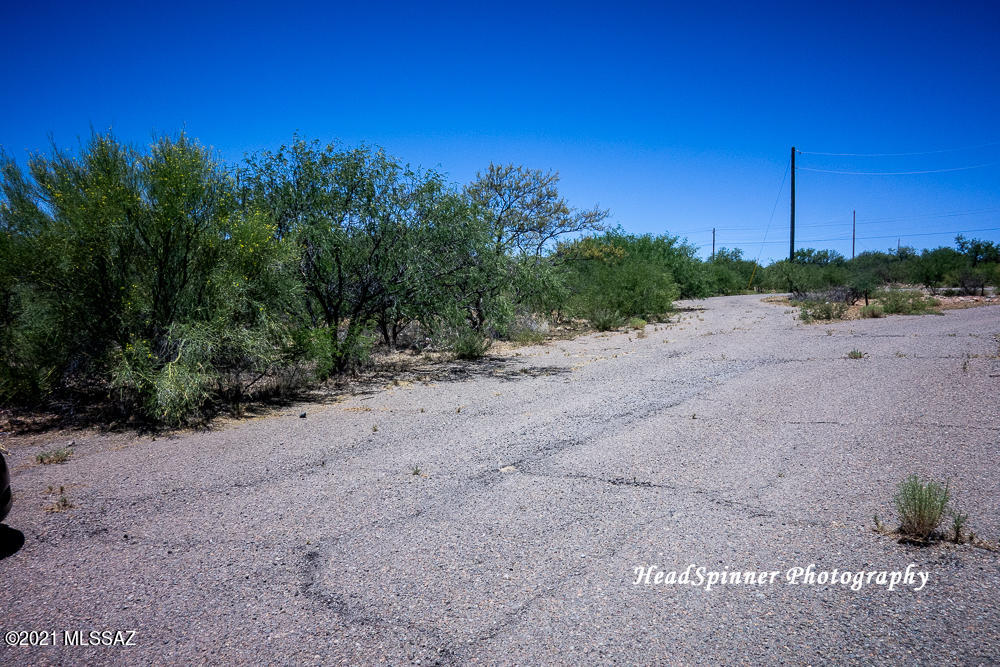 1804 Birmania Corte, Unit 10 Rio Rico, AZ 85648 - Photo 3 of 4