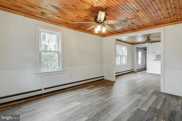 $140,000 | 157 South Wolf Street, Manheim, PA 17545