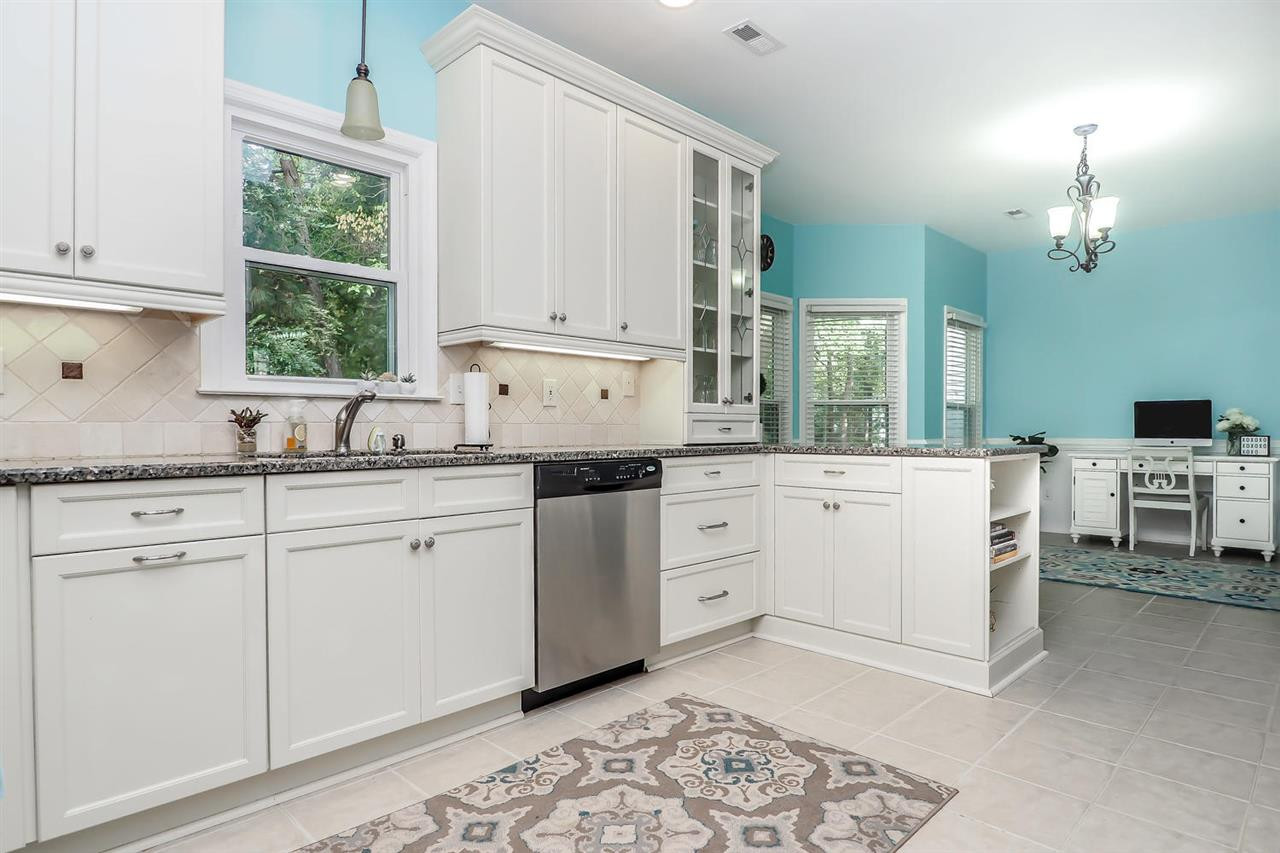 12201 Inglehurst Drive Raleigh, NC 27613 - Photo 10 of 23 Photo 10
