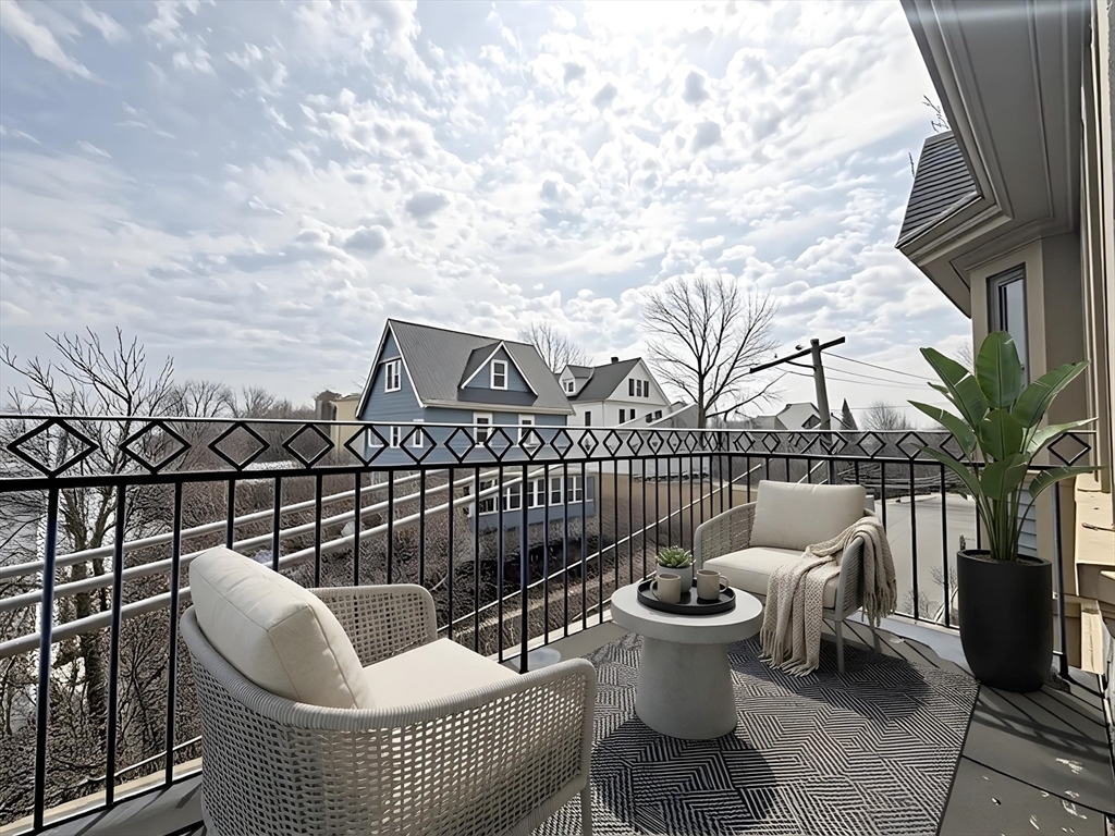 56 Walnut Street, Unit W6 Somerville, MA 02143 - Photo 5 of 5