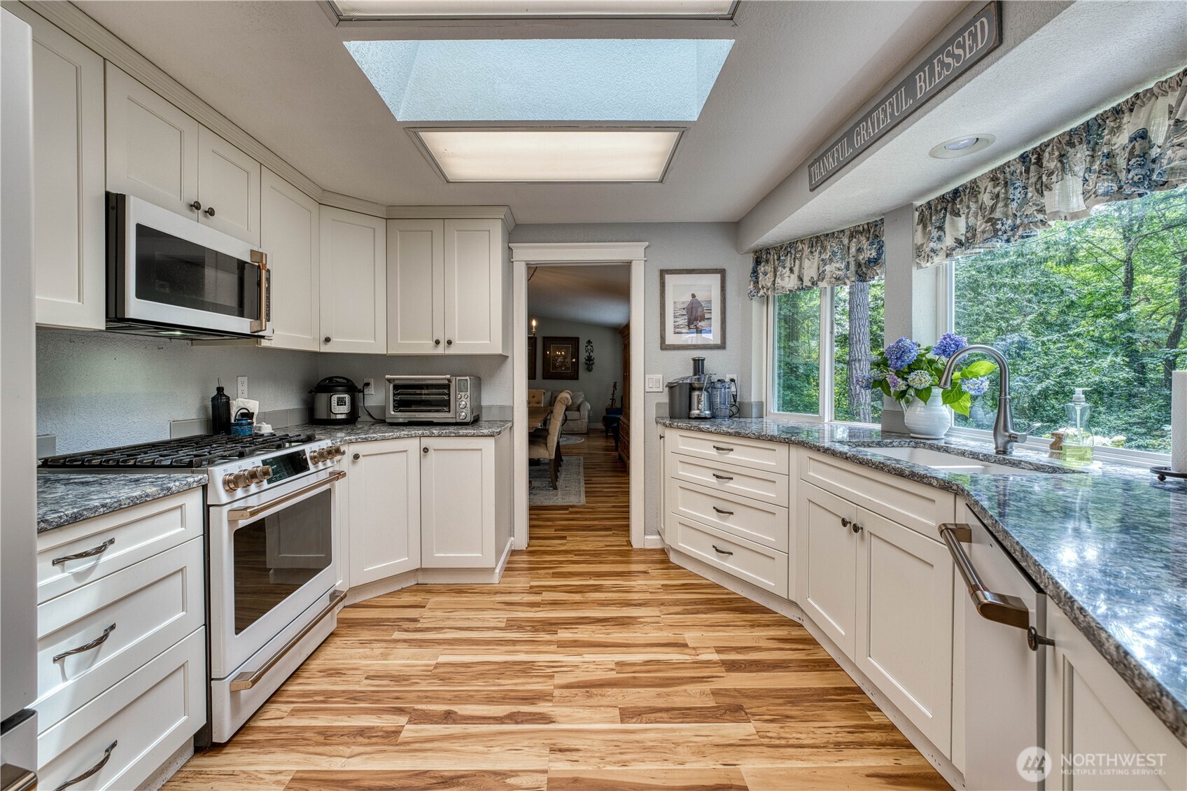 18043 Noll Road Northeast Poulsbo, WA 98370 - Photo 10 of 39 Gallery Image 10