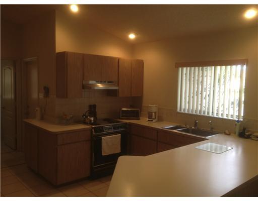 13 West Cypress Road Lake Worth, FL 33467 - Photo 7 of 22 Additional Photo