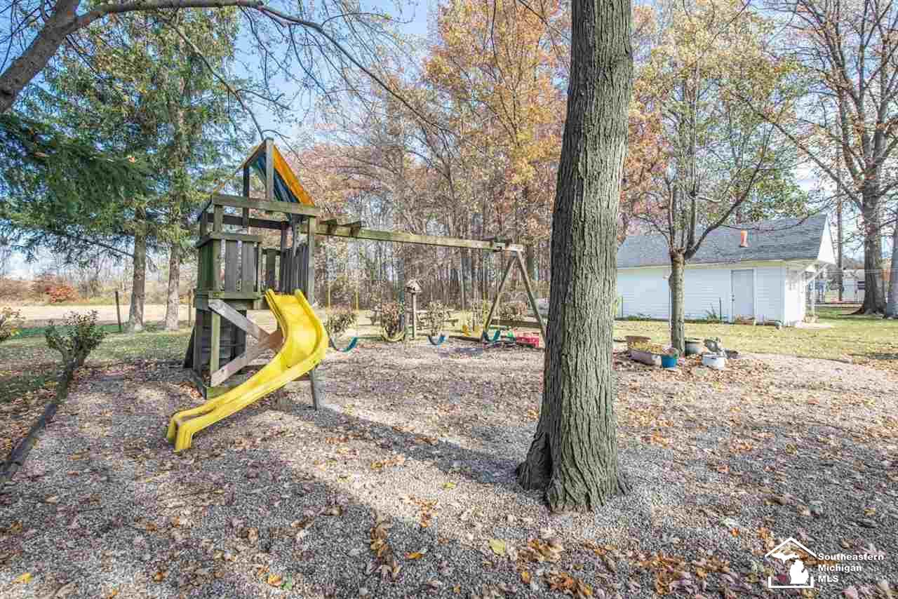 8052 South Custer Road Monroe, MI 48161 - Photo 43 of 66