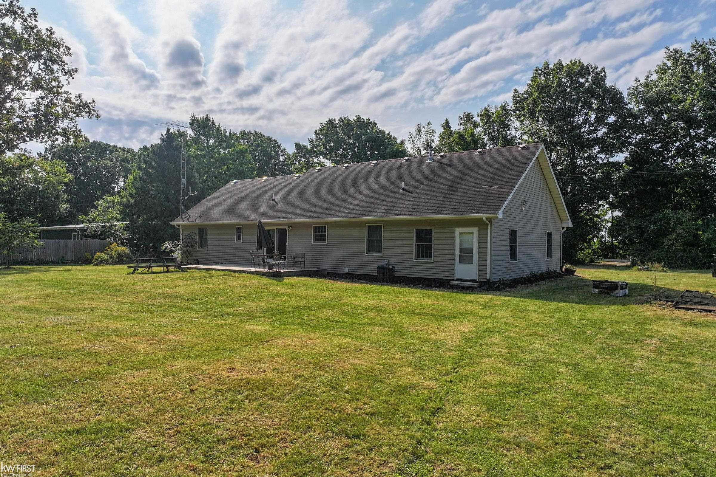 14936 Turner Road Yale, MI 48097 - Photo 40 of 44 50154863-4272dd02-5370-410e-ac4a-f2b42e6fa819.JPG