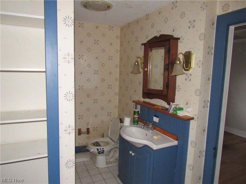9895 Ravenna Road Chardon, OH 44024 - Photo 6 of 30
