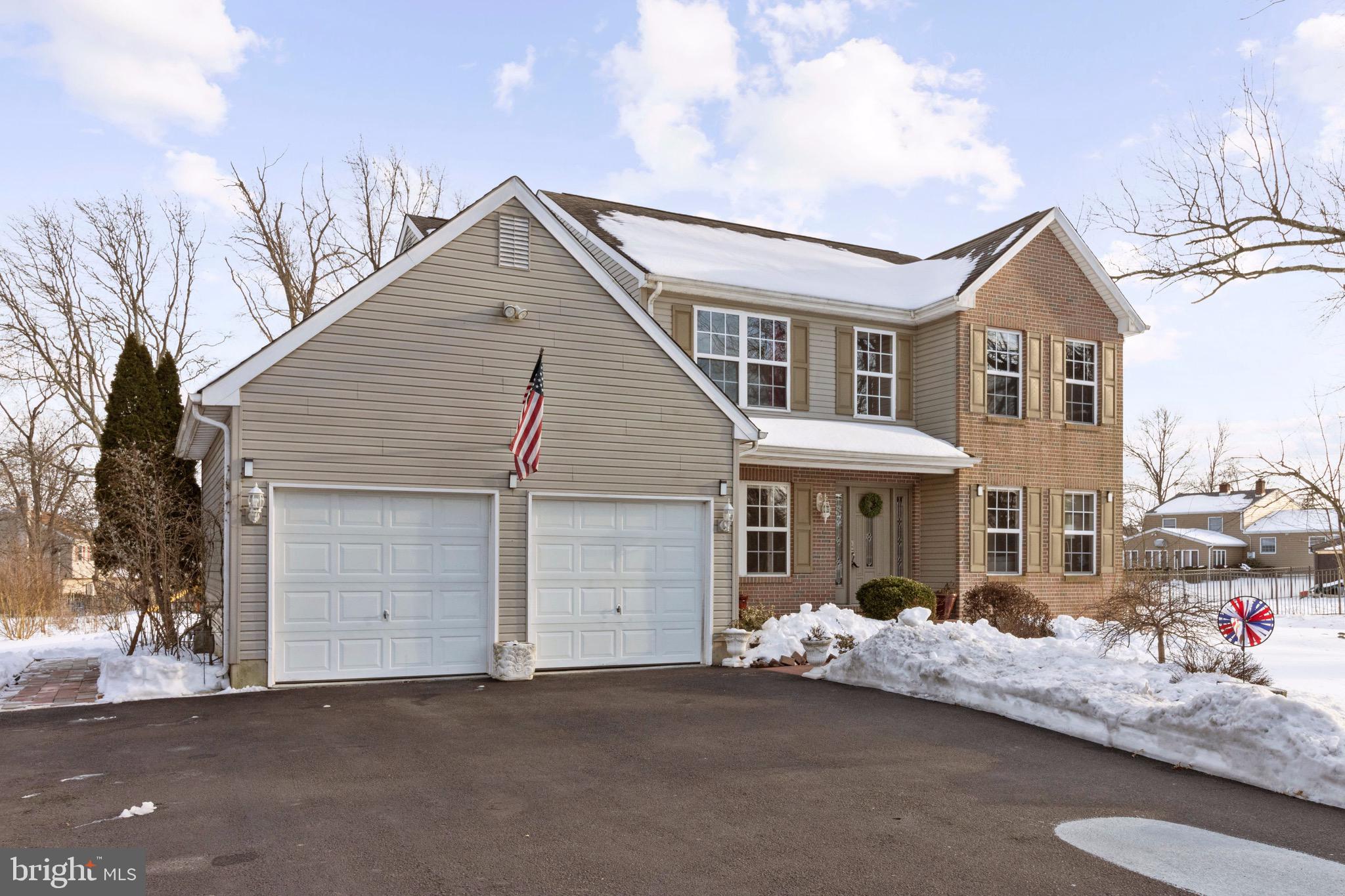 545 Oak Park Road Hatfield, PA 19440 - Photo 2 of 36 Gallery Image 2
