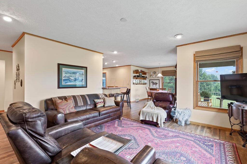 1707 Lexington Ontario Road Mansfield, OH 44904 - Photo 17 of 81 1707LexingtonOntarioRoad_Hommati102(4)