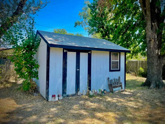 $150,000 | 2710 South Magnolia Avenue, Wichita, KS 67217