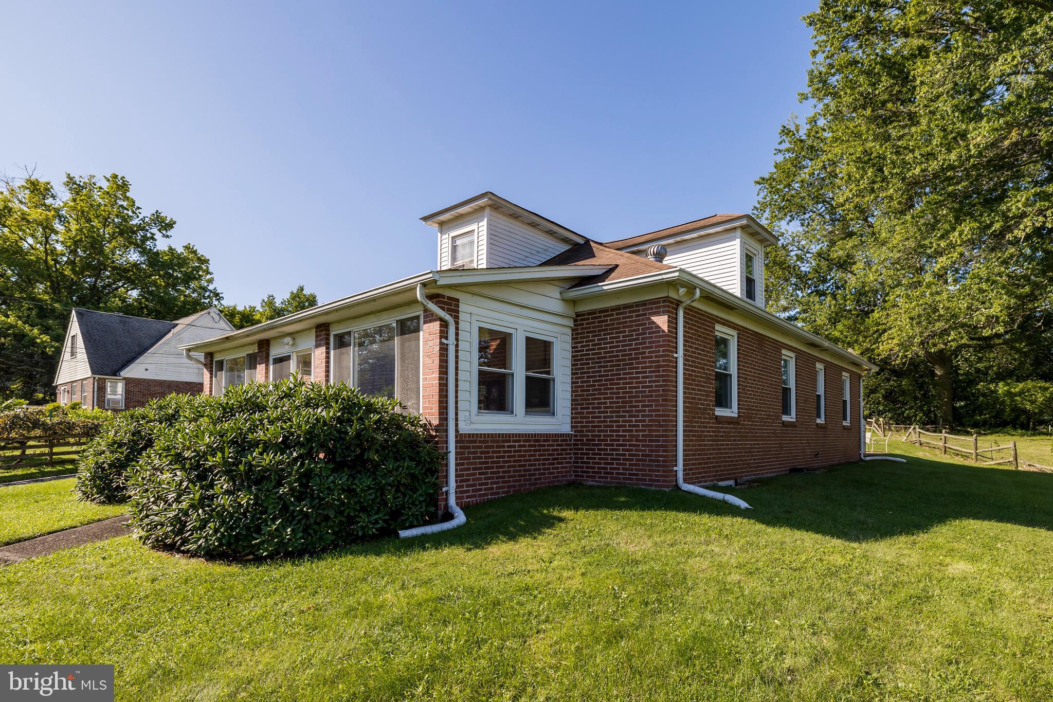 3204 Schuylkill Road Spring City, PA 19475 - Photo 3 of 35