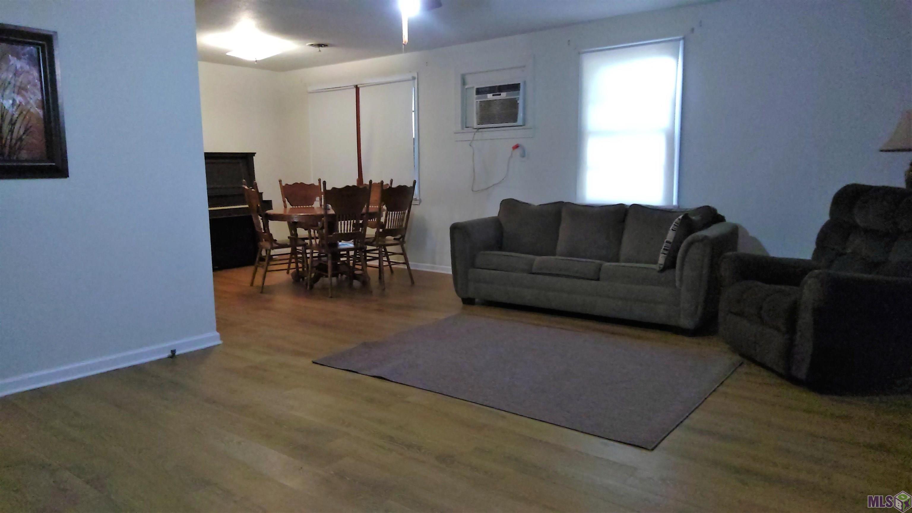 3922 Groom Road Baker, LA 70714 - Photo 8 of 35 Gallery Image 8
