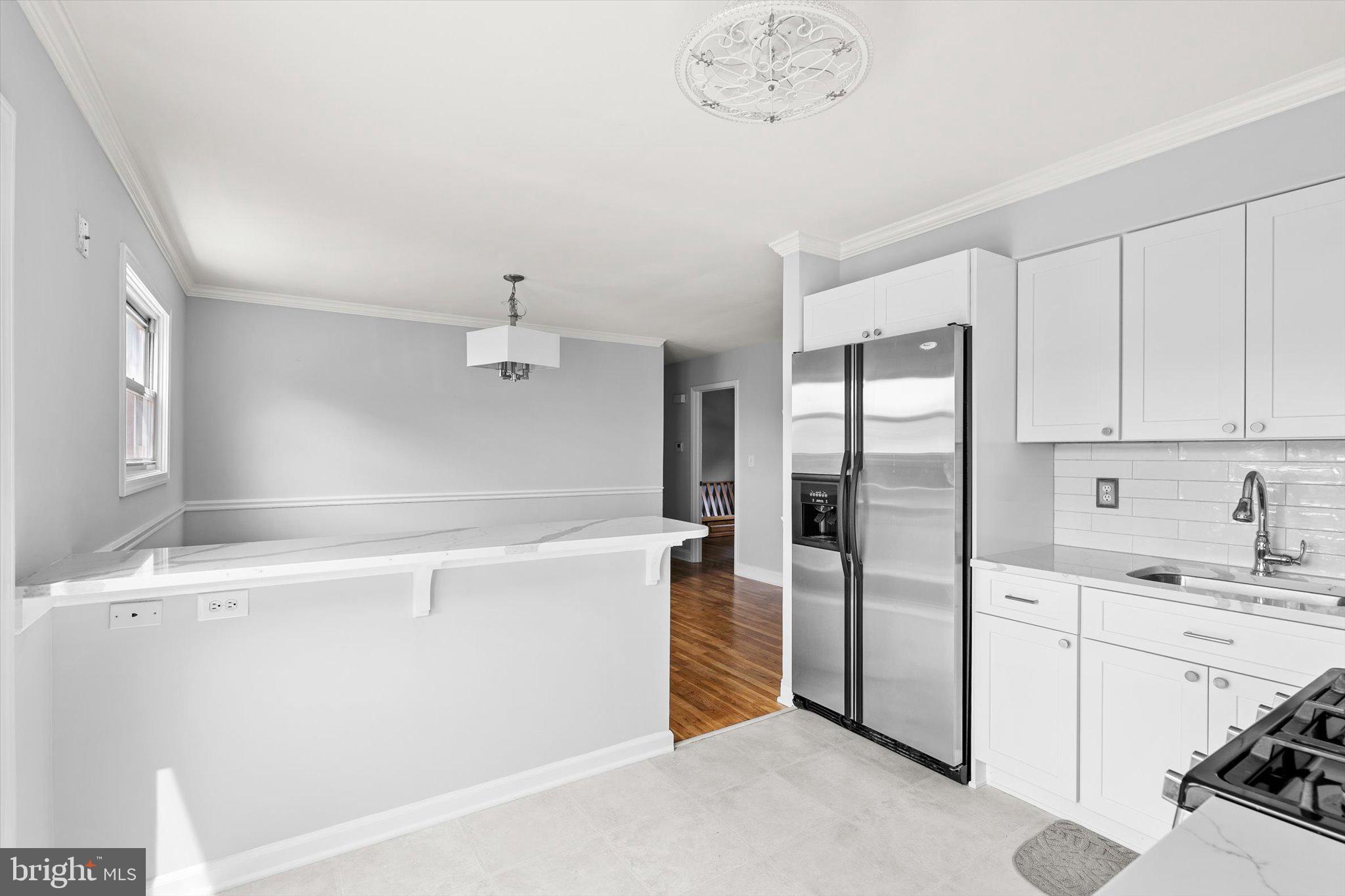 21 Kay Road Hamilton, NJ 08620 - Photo 11 of 27