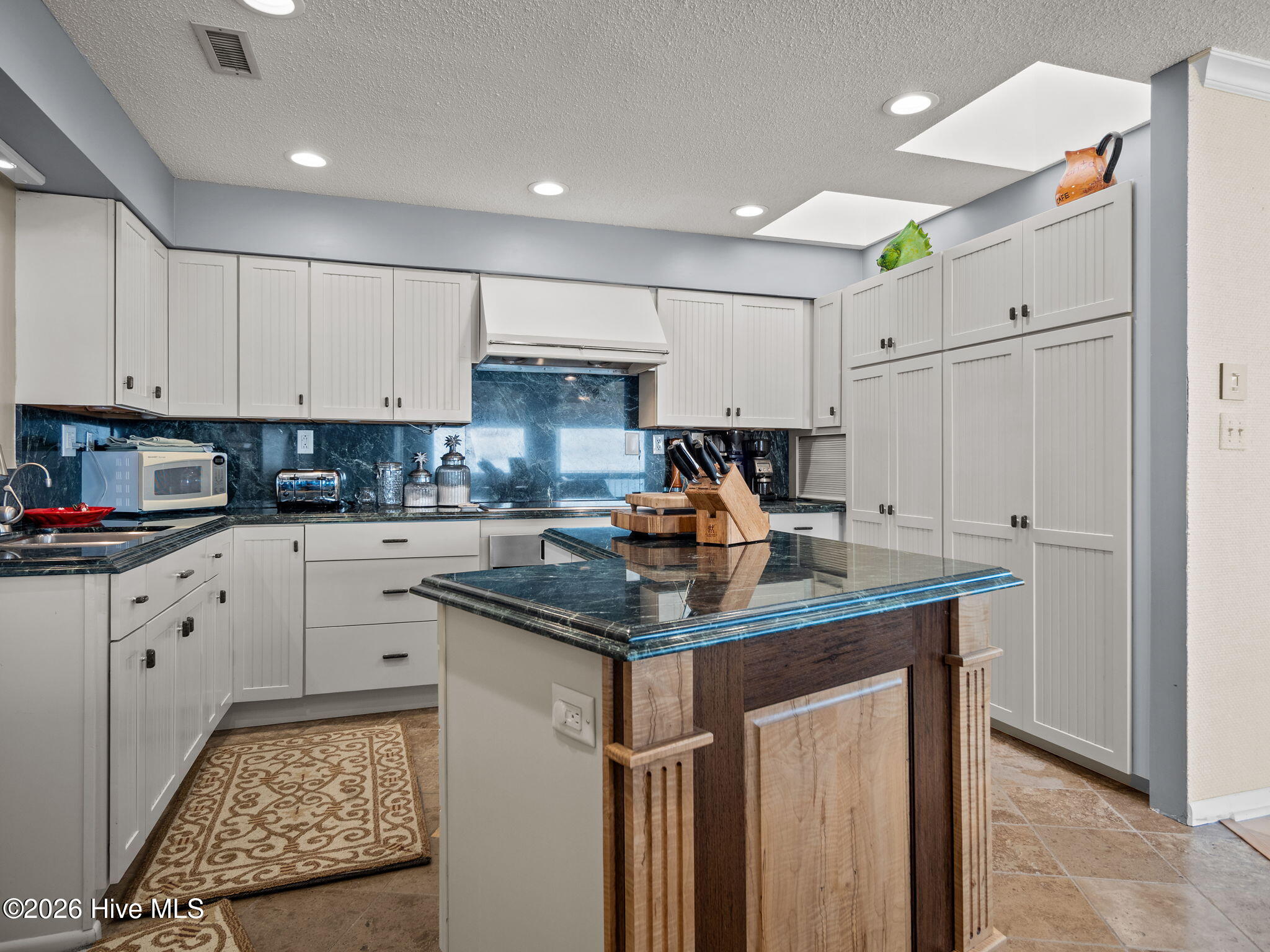 1505 Salter Path Road, Unit M Indian Beach, NC 28512 - Photo 10 of 62 Kitchen
