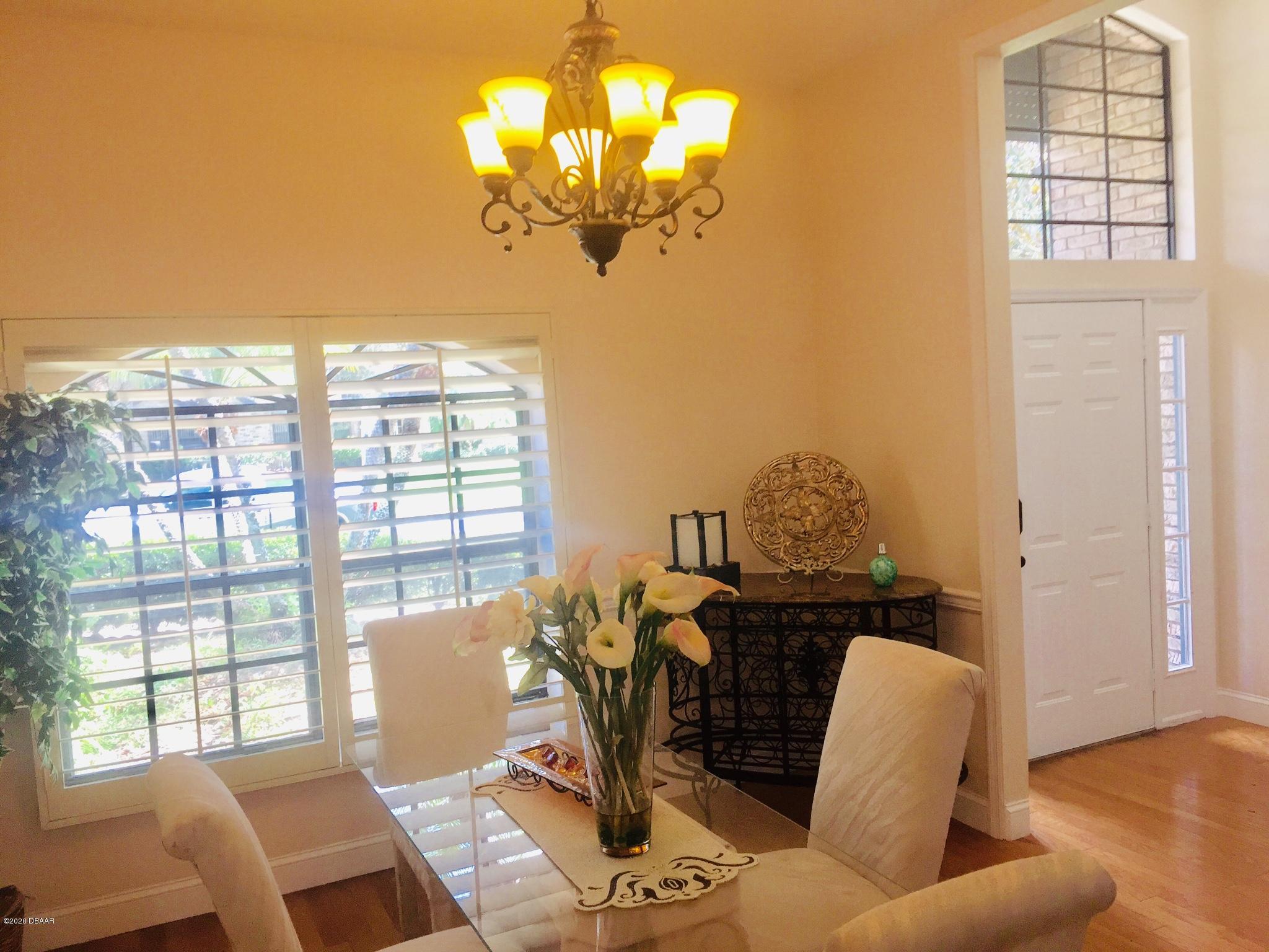 94 Bryan Cave Road South Daytona, FL 32119 - Photo 12 of 36 Dinning2