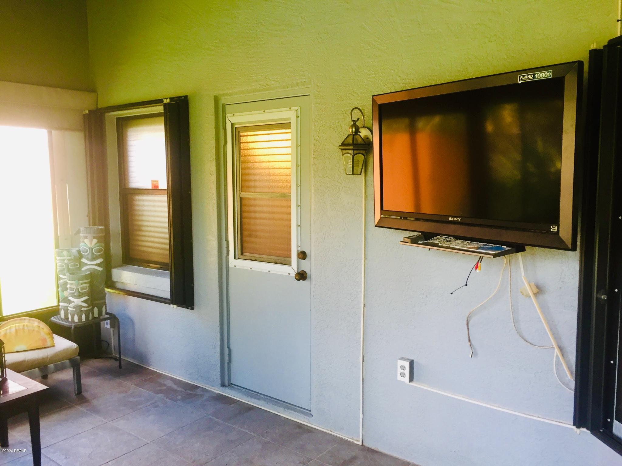 94 Bryan Cave Road South Daytona, FL 32119 - Photo 31 of 36 patiotv