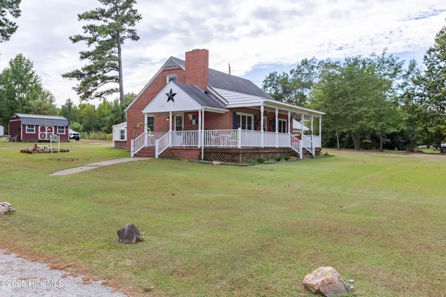 $210,000 | 38 Buttercup Lane, Roanoke Rapids, NC 27870