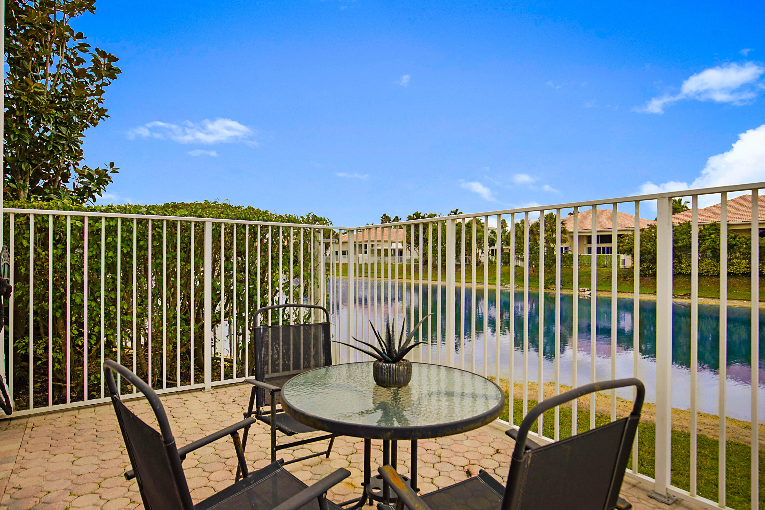 7011 Mallorca Crescent Boca Raton, FL 33433 - Photo 31 of 42 Lake Views