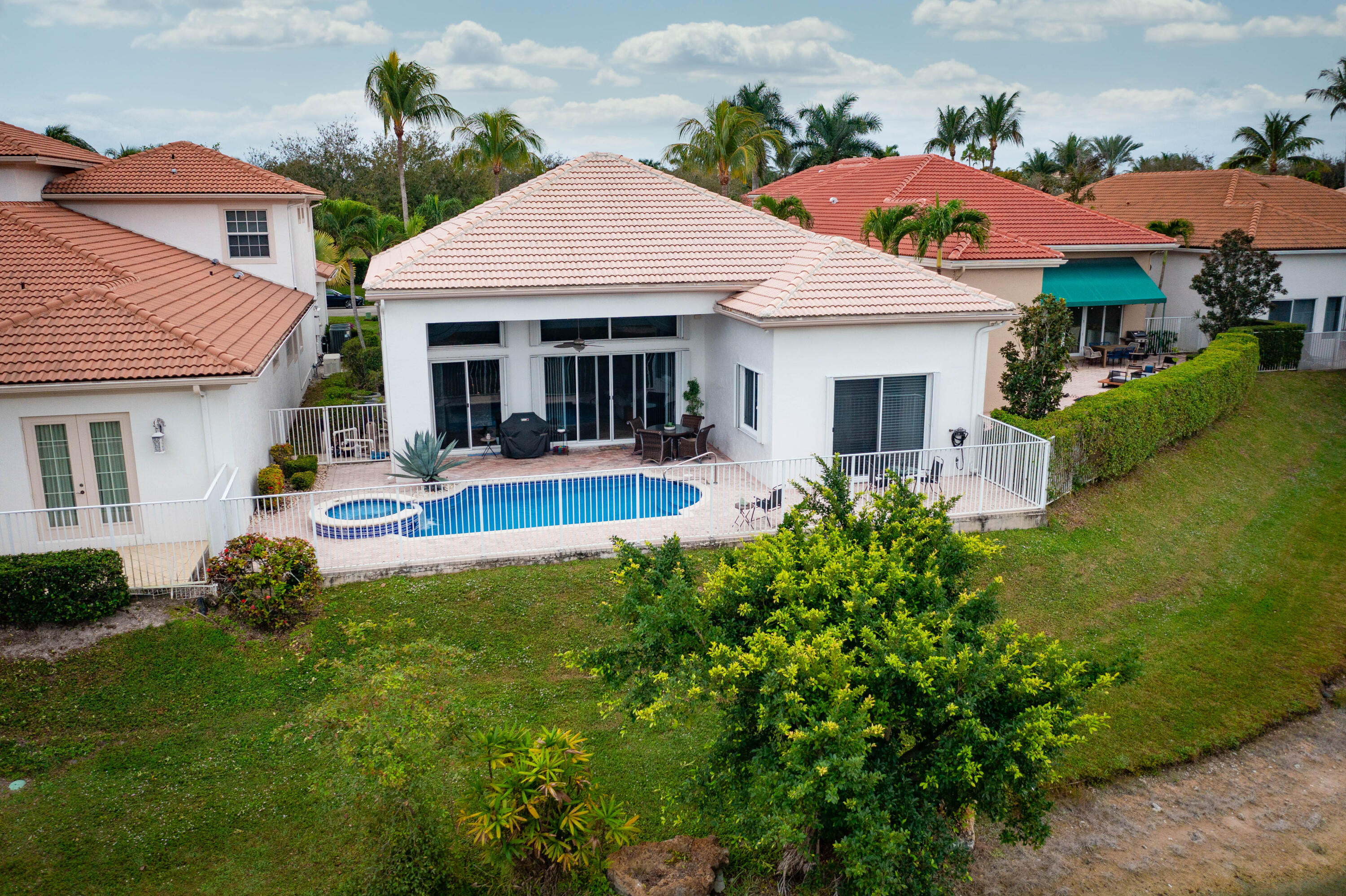 7011 Mallorca Crescent Boca Raton, FL 33433 - Photo 33 of 42 Backyard Aerial