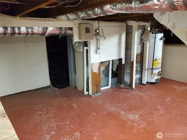 $3,000 | 1815 East Roy Street, Seattle, WA 98112