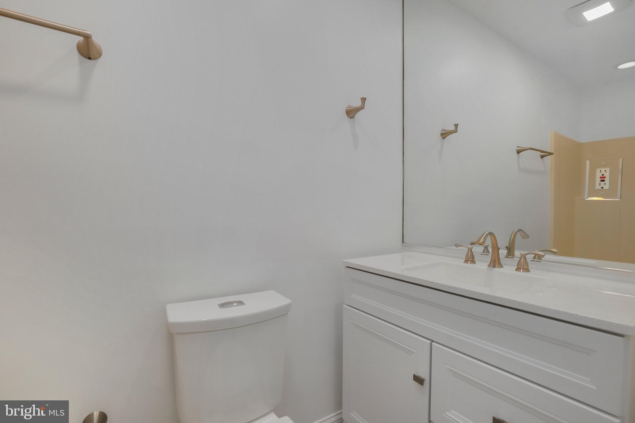 717 South Rose Street Baltimore, MD 21224 - Photo 21 of 32