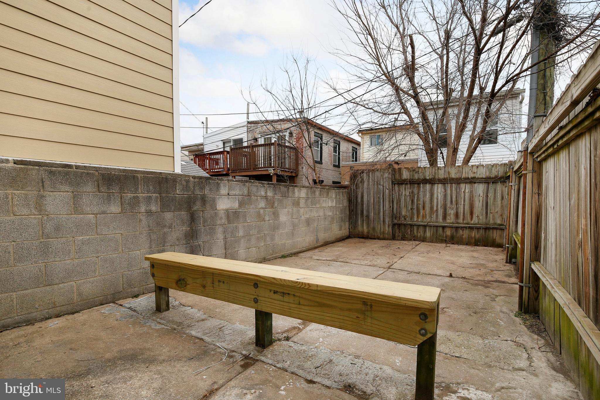 717 South Rose Street Baltimore, MD 21224 - Photo 28 of 32