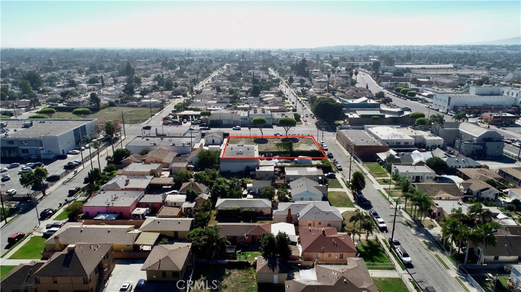 801 East Compton Boulevard Compton, CA 90221 - Photo 13 of 21 an aerial view of a city