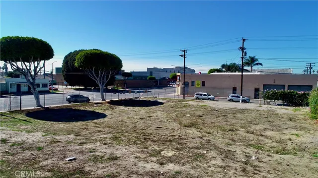 $699,000 | 801 East Compton Boulevard, Compton, CA 90221