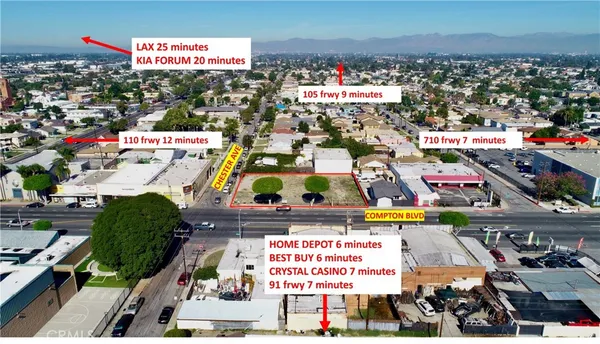 an aerial view of multiple house