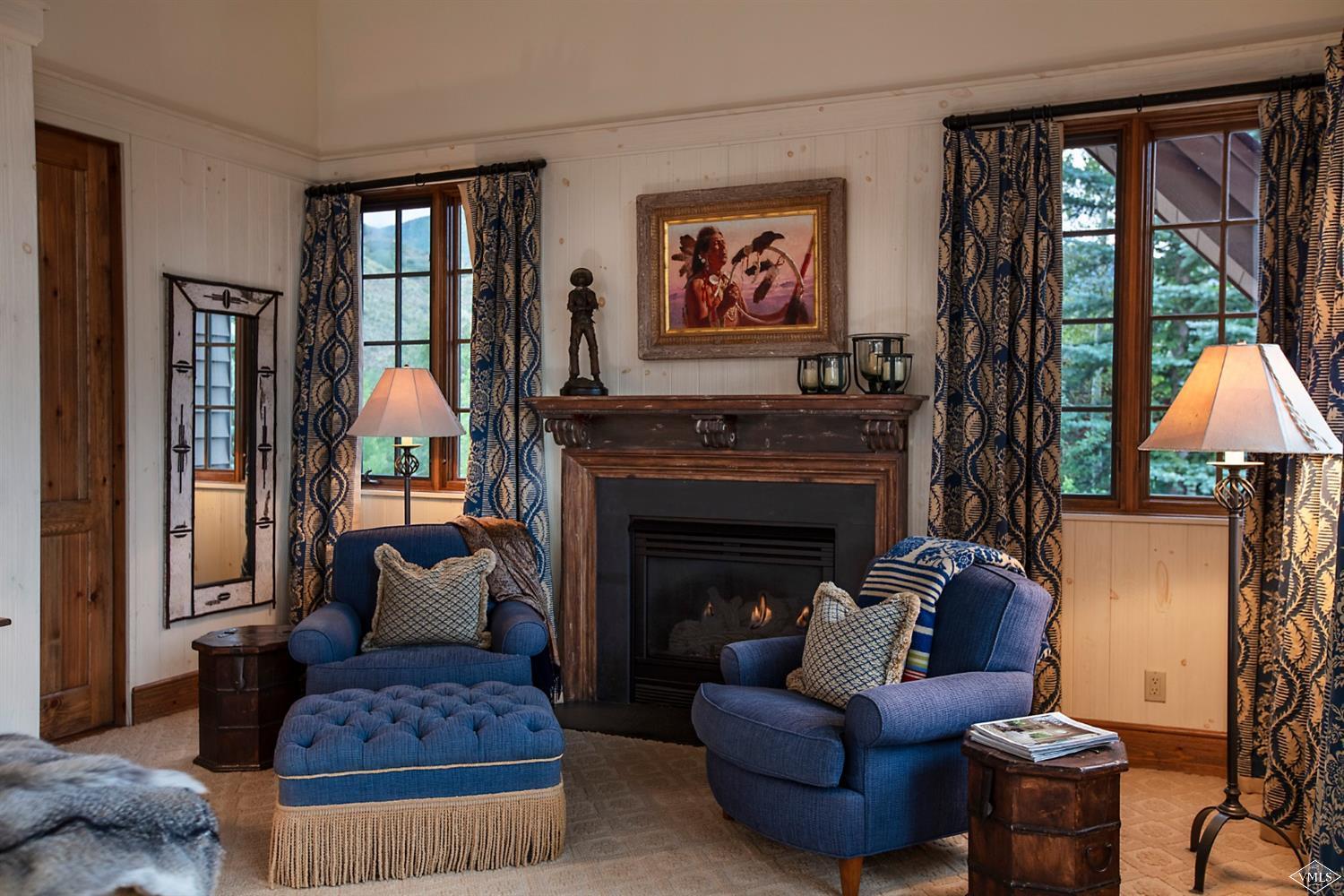 1535 Aspen Ridge Road Vail, CO 81657 - Photo 12 of 20 Sophisticated Sitting area in Master