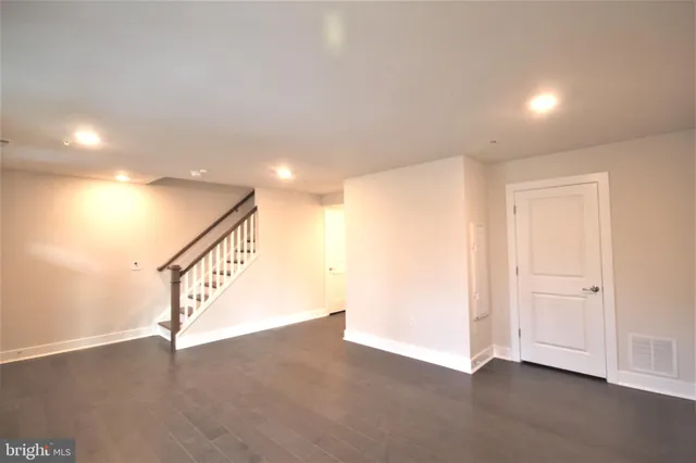 a view of an entryway