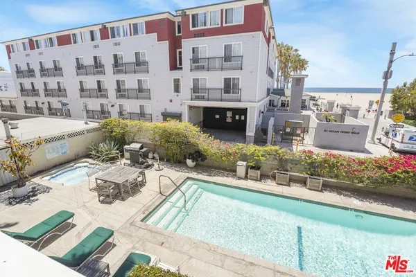 $849,000 | 22 Navy Street, Unit 205, Venice, CA 90291