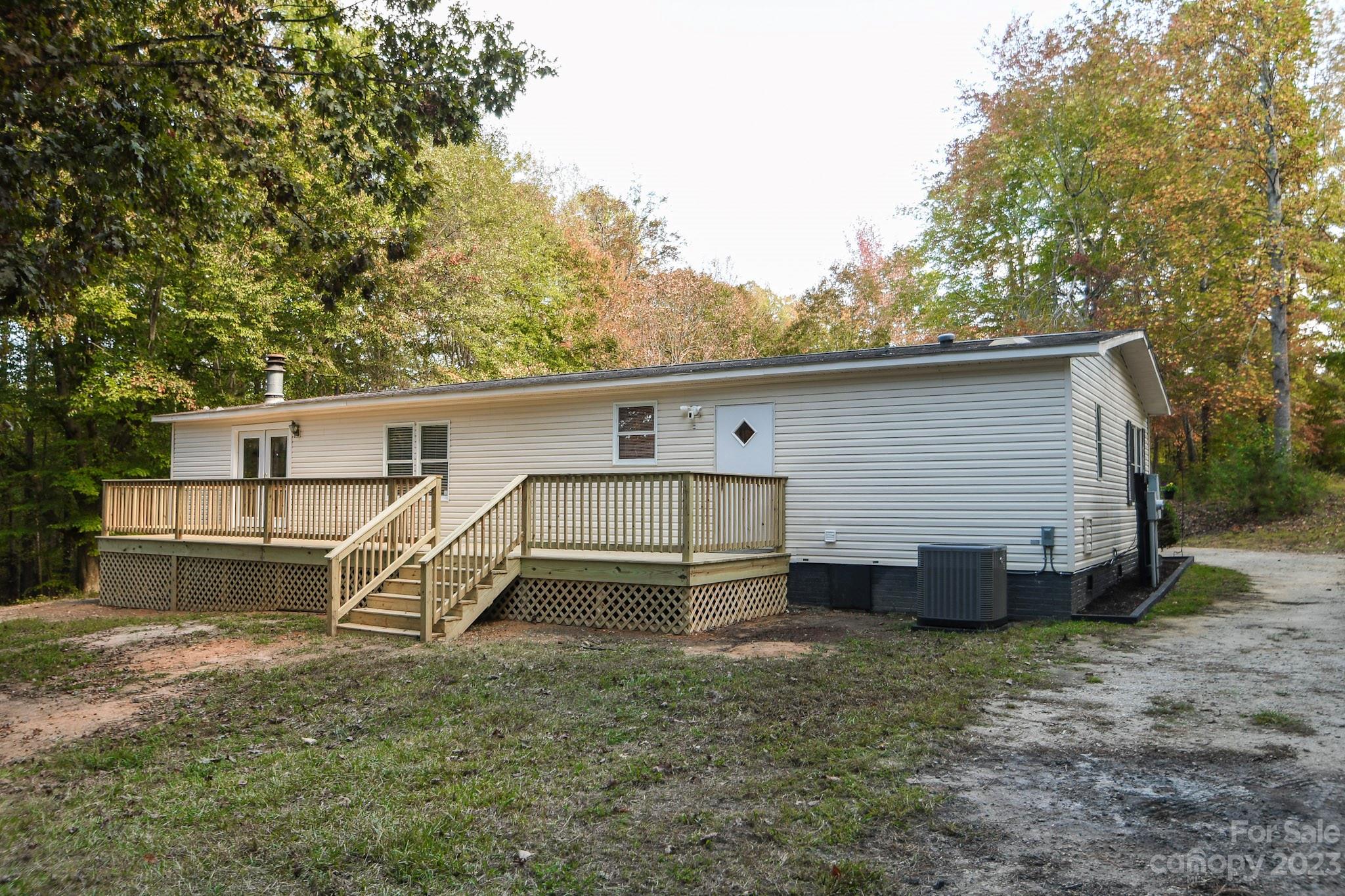 1087 Flint Ridge Road Heath Springs, SC 29058 - Photo 4 of 23 Gallery Image 4