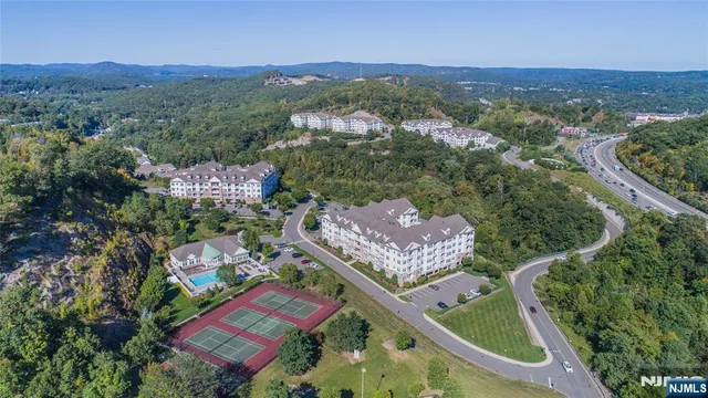 $474,700 | 6409 Brookhaven Court, Riverdale, NJ 07457