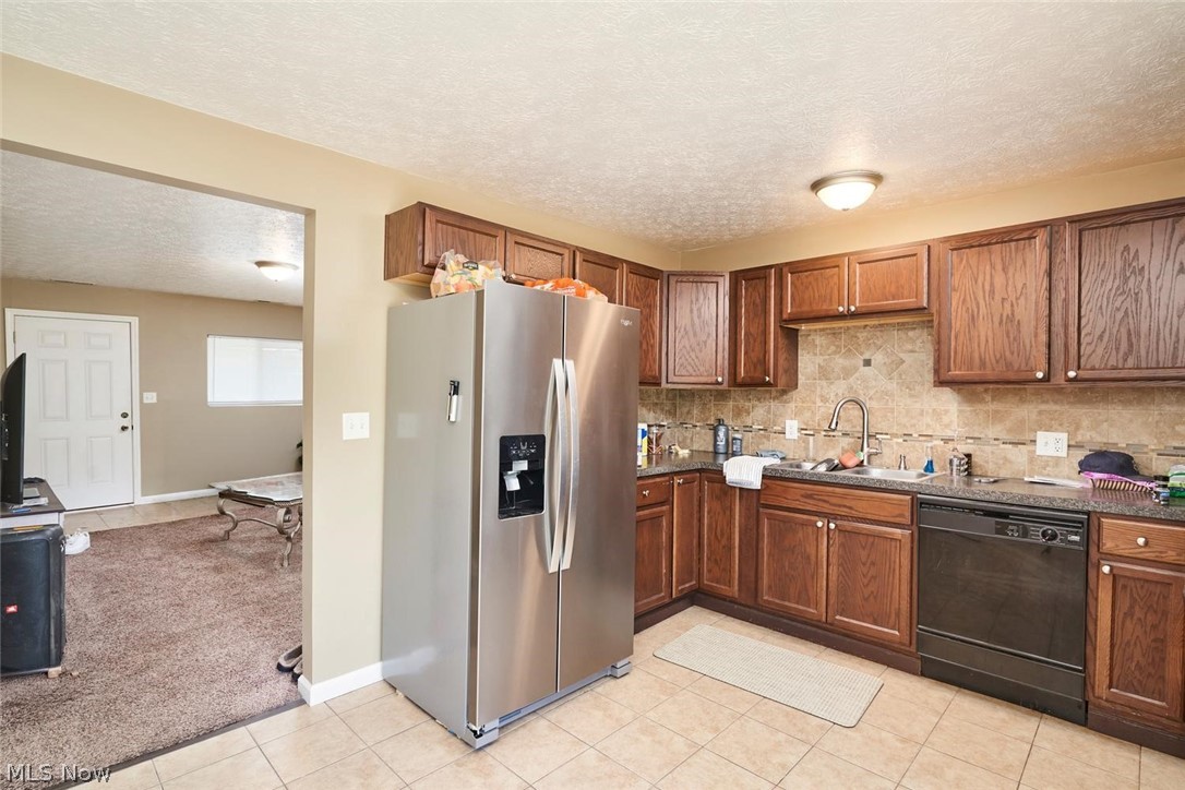 890-892 Irish Road Kent, OH 44240 - Photo 4 of 16