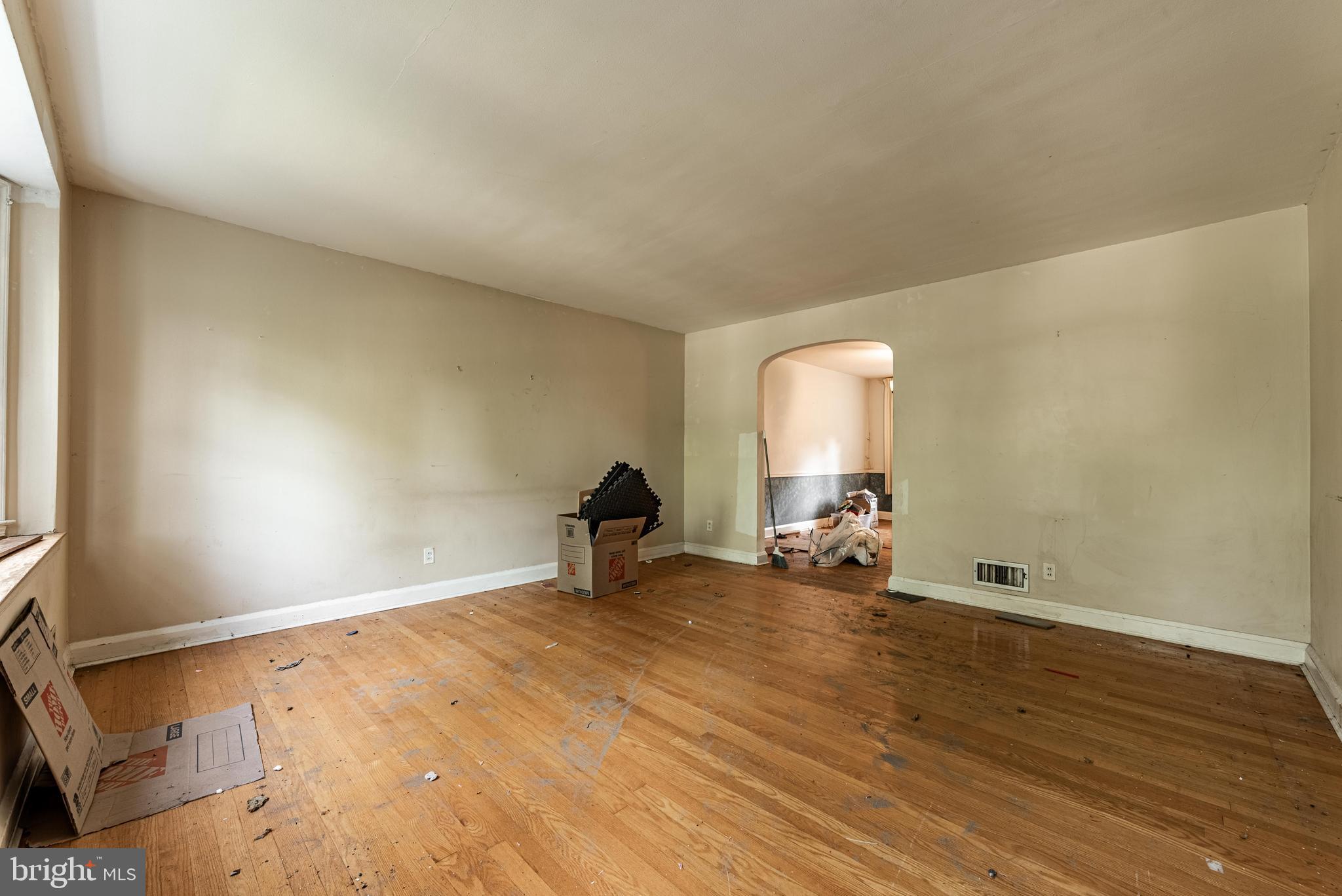 7025 Heathfield Road Baltimore, MD 21212 - Photo 5 of 20 Gallery Image 5