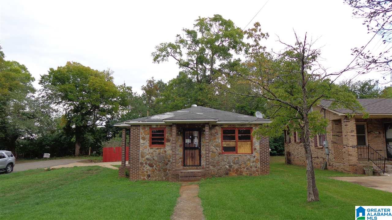 1301 14th Place Southwest Birmingham, AL 35211 - Photo 1 of 17