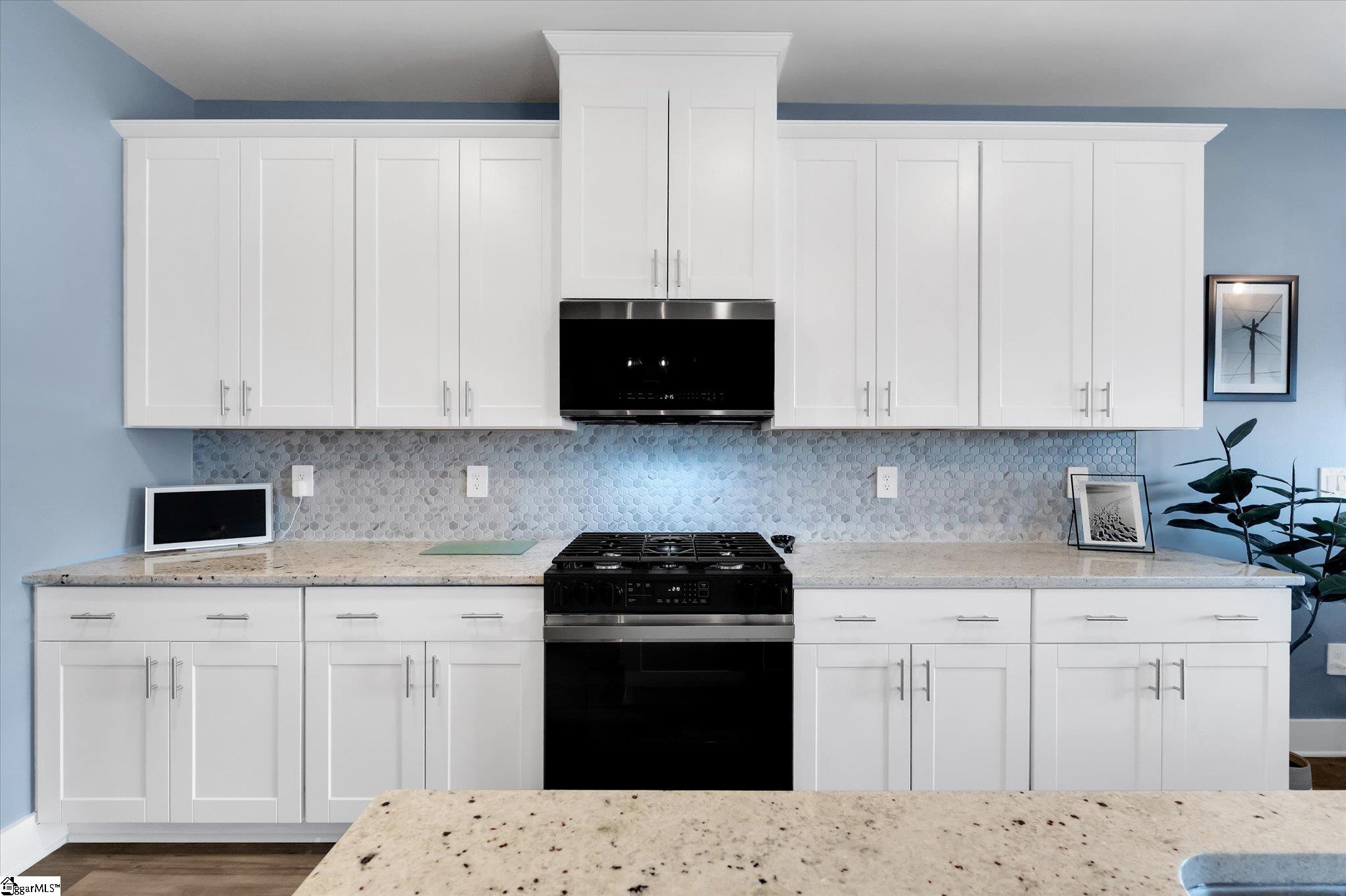 6 Roderick Lane Greenville, SC 29605 - Photo 19 of 45 Gallery Image 19