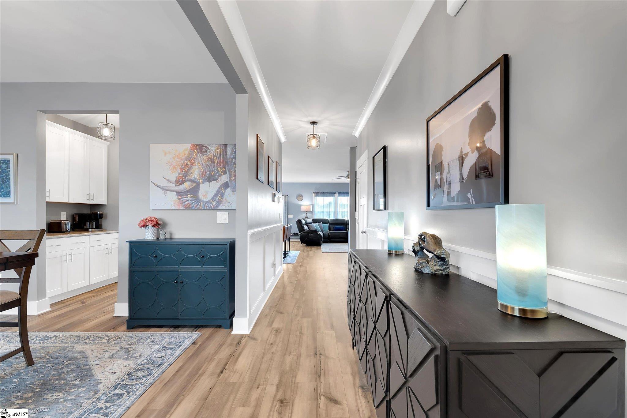 6 Roderick Lane Greenville, SC 29605 - Photo 2 of 45